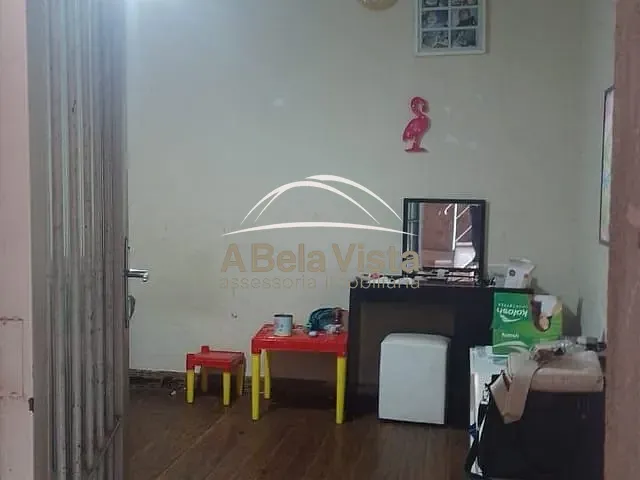 Sobrado 3 quartos e 2 banheiros, à venda, no bairro Bela Vista em Osasco