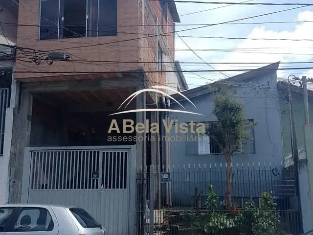 Sobrado 3 quartos e 2 banheiros, à venda, no bairro Bela Vista em Osasco
