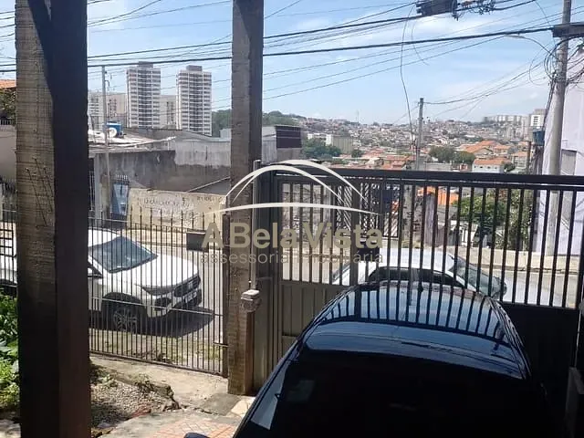 Sobrado 3 quartos e 2 banheiros, à venda, no bairro Bela Vista em Osasco