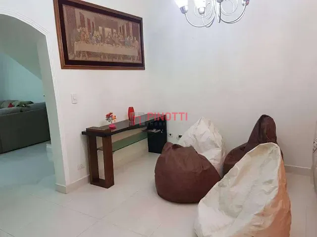 Sobrado 3 quartos e 4 banheiros, à venda, no bairro Nova Petrópolis em São Bernardo do Campo