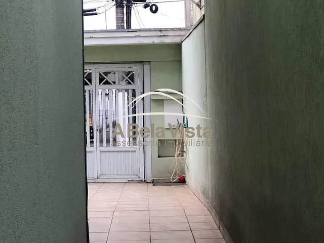 Sobrado com 162m² 4 quartos e 1 banheiro, à venda, no bairro Umuarama em Osasco