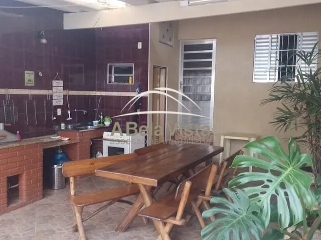 Sobrado 3 quartos e 4 banheiros, à venda, no bairro Centro em Osasco