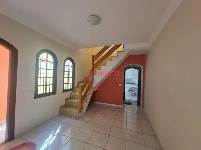 Sobrado 2 quartos e 3 banheiros, à venda, no bairro Jardim Pilar em Santo André