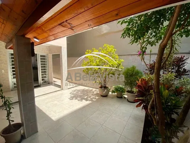 Sobrado 3 quartos e 1 banheiro, à venda, no bairro Jardim D'Abril em Osasco