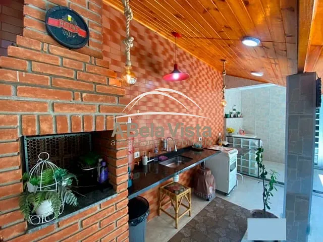 Sobrado 3 quartos e 1 banheiro, à venda, no bairro Jardim D'Abril em Osasco