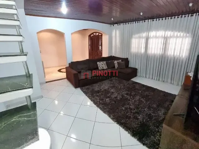 Sobrado 3 quartos e 2 banheiros, à venda, no bairro Parque Terra Nova II em São Bernardo do Campo