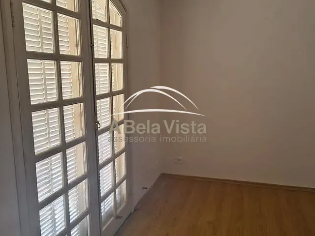 Sobrado 3 quartos e 2 banheiros, à venda, no bairro Bela Vista em Osasco