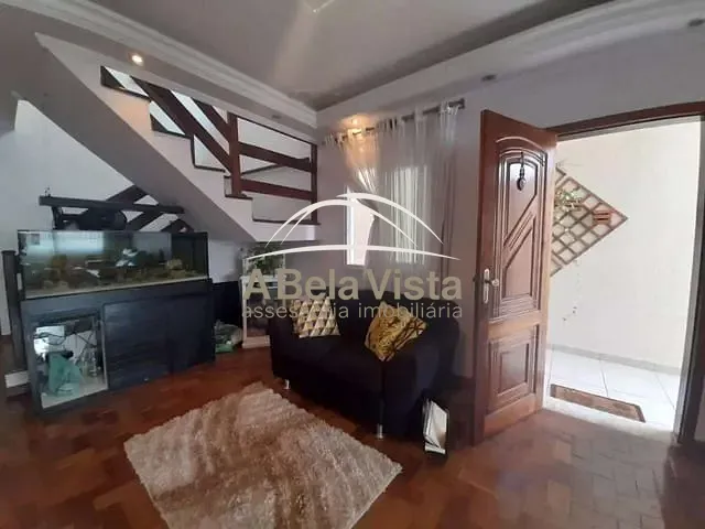 Sobrado com 130m² 3 quartos e 1 banheiro, à venda, no bairro Vila Campesina em Osasco