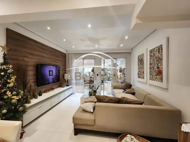 Sobrado com 200m² 3 quartos e 1 banheiro, à venda, no bairro Umuarama em Osasco