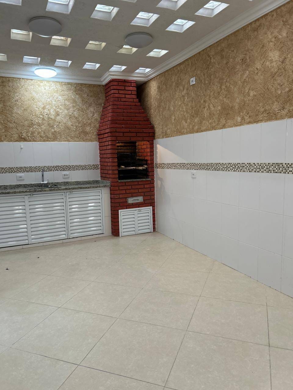 Sobrado para alugar com 3 quartos, 230m² - Foto 26