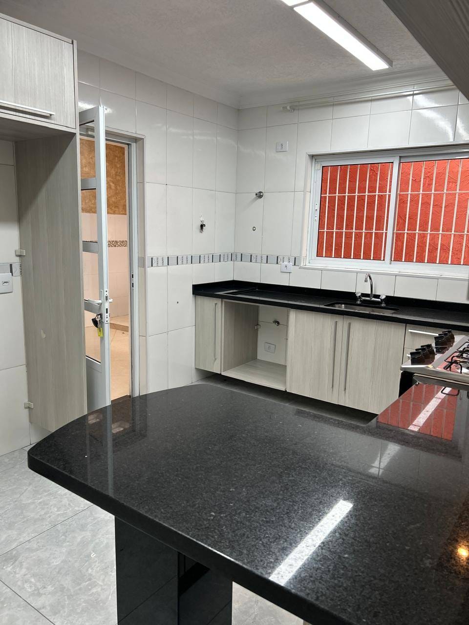 Sobrado para alugar com 3 quartos, 230m² - Foto 33