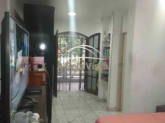 Sobrado com 125m² 4 quartos e 3 banheiros, à venda, no bairro Cidade das Flores em Osasco