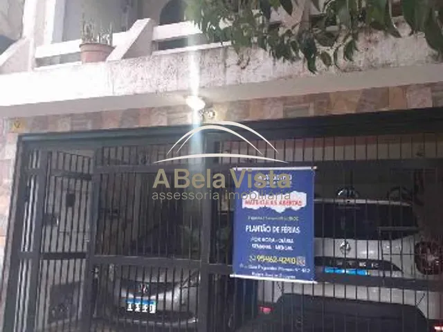Sobrado com 125m² 4 quartos e 3 banheiros, à venda, no bairro Cidade das Flores em Osasco