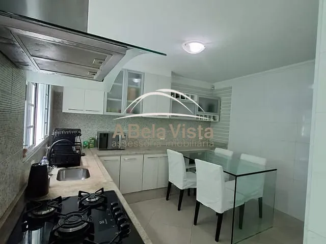 Sobrado com 200m² 3 quartos e 3 banheiros, à venda, no bairro Jardim Arpoador em São Paulo