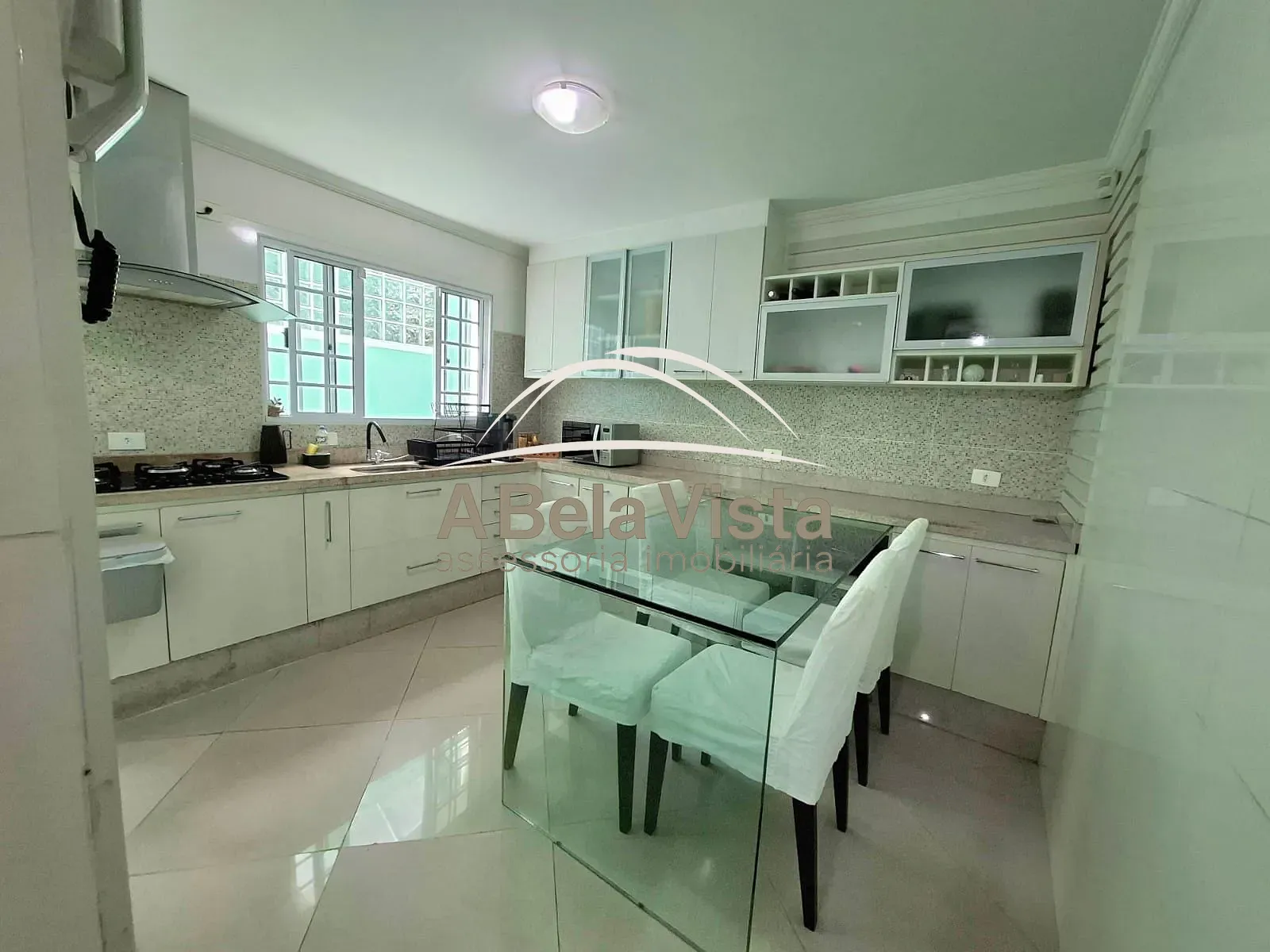 Sobrado, 3 quartos, 108 m² - Foto 1