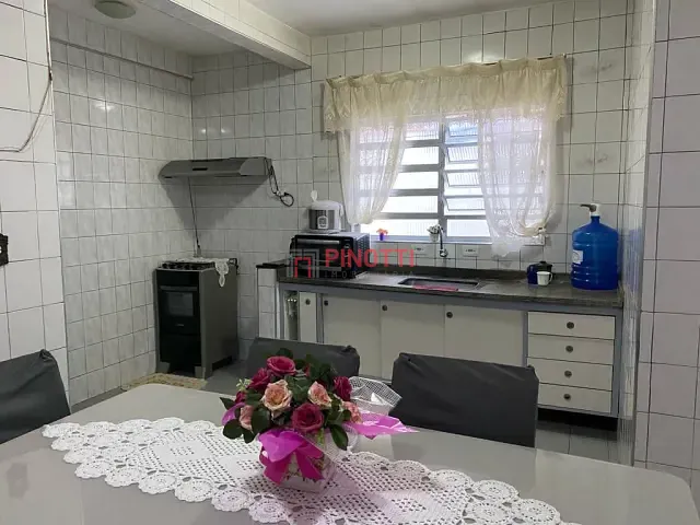Sobrado 3 quartos e 2 banheiros, à venda, no bairro Montanhão em São Bernardo do Campo