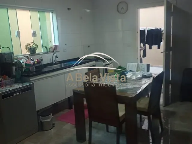 Sobrado 3 quartos e 1 banheiro, à venda, no bairro Umuarama em Osasco