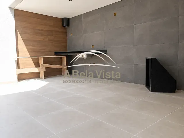 Sobrado com 186m² 3 quartos e 3 banheiros, à venda, no bairro Jardim das Flores em Osasco
