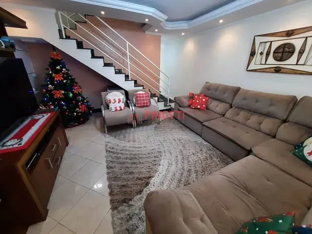 Sobrado 4 quartos e 3 banheiros, à venda, no bairro Nova Petrópolis em São Bernardo do Campo