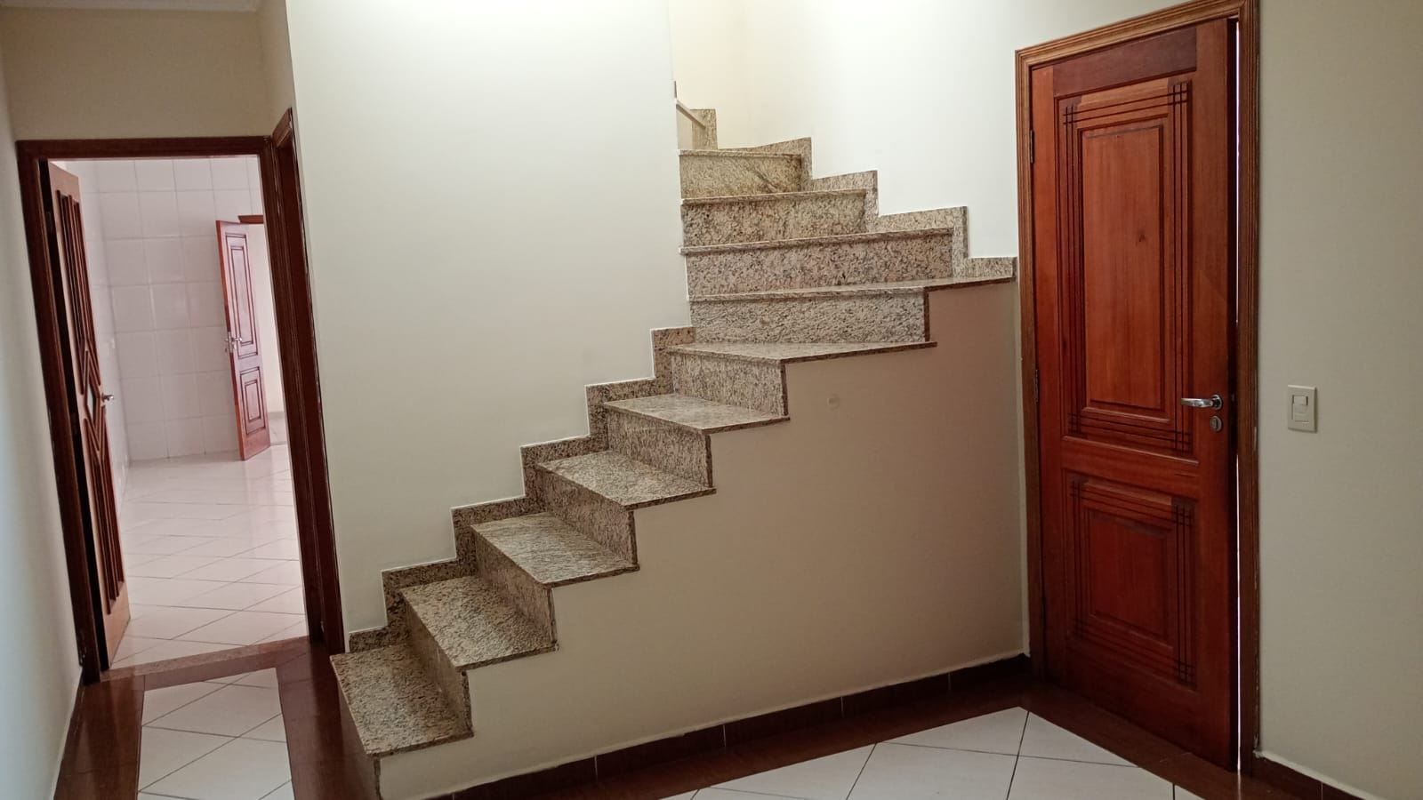 Sobrado à venda com 3 quartos, 120m² - Foto 3