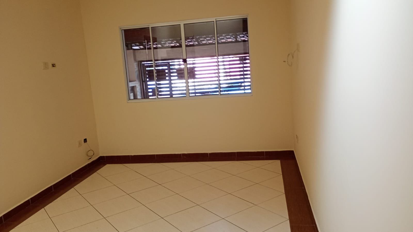 Sobrado à venda com 3 quartos, 120m² - Foto 2