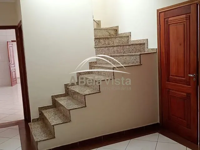 Sobrado com 120m² 3 quartos e 1 banheiro, à venda, no bairro Jardim D'Abril em Osasco