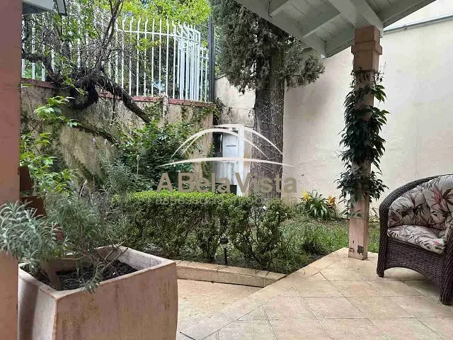 Sobrado com 250m² 3 quartos e 1 banheiro, à venda, no bairro Umuarama em Osasco