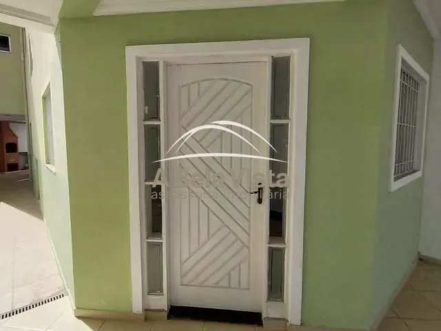 Sobrado com 125m² 4 quartos e 4 banheiros, à venda, no bairro Vila Campesina em Osasco