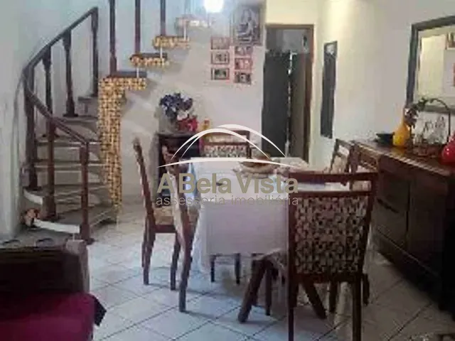 Sobrado com 125m² 3 quartos e 1 banheiro, à venda, no bairro São Pedro em Osasco