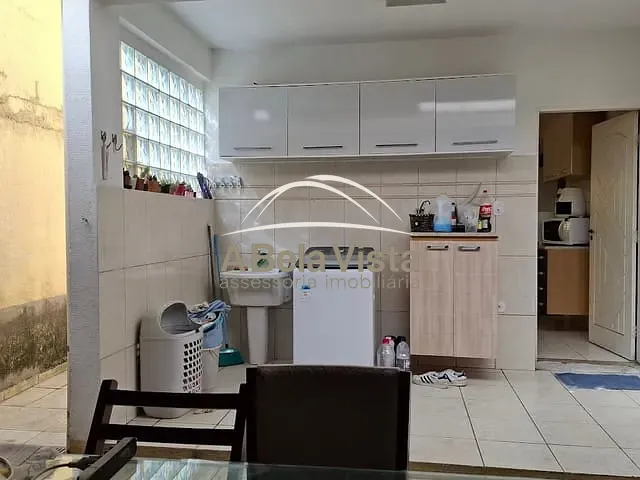 Sobrado com 150m² 3 quartos e 1 banheiro, à venda, no bairro Bela Vista em Osasco