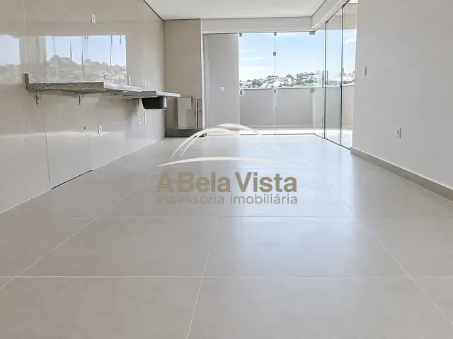 Sobrado com 170m² 3 quartos e 3 banheiros, à venda, no bairro Bela Vista em Osasco