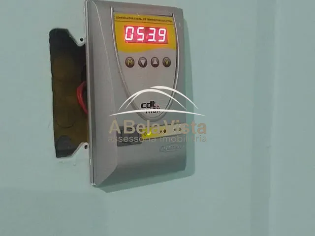 Sobrado com 236m² 4 quartos e 3 banheiros, à venda, no bairro Vila Osasco em Osasco
