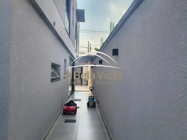 Sobrado 3 quartos e 1 banheiro, à venda, no bairro City Bussocaba em Osasco