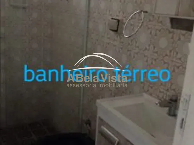 Sobrado com 150m² 2 quartos e 1 banheiro, à venda, no bairro Umuarama em Osasco