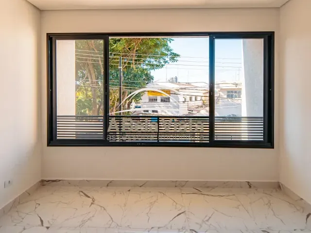 Sobrado 3 quartos e 1 banheiro, à venda, no bairro Bela Vista em Osasco