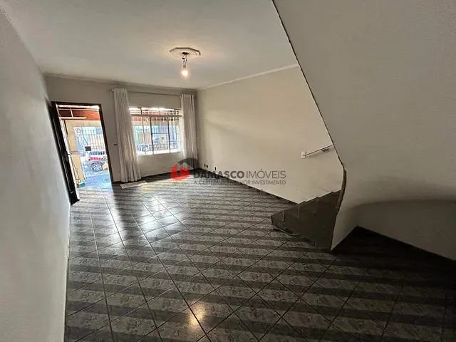 Sobrado 3 quartos e 2 banheiros, à venda, no bairro Olímpico em São Caetano do Sul