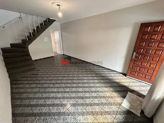 Sobrado 3 quartos e 2 banheiros, à venda, no bairro Olímpico em São Caetano do Sul