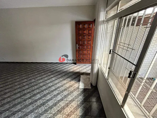 Sobrado 3 quartos e 2 banheiros, à venda, no bairro Olímpico em São Caetano do Sul