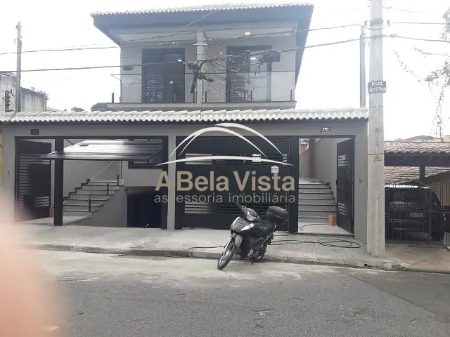 Sobrado com 210m² 3 quartos e 3 banheiros, à venda, no bairro Bela Vista em Osasco