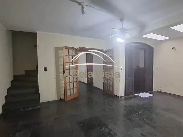Sobrado com 130m² 4 quartos e 5 banheiros, à venda, no bairro Vila Campesina em Osasco