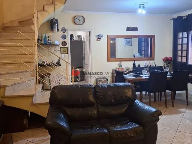 Sobrado 4 quartos e 4 banheiros, à venda, no bairro Vila Alpina em Santo André