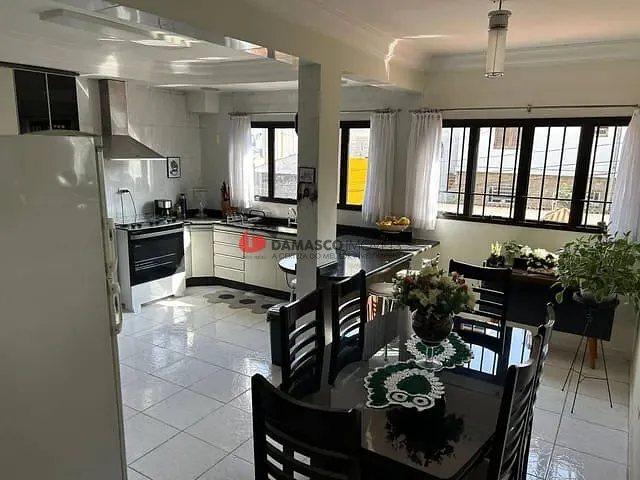 Sobrado 3 quartos e 3 banheiros, à venda, no bairro Vila Humaita em Santo André