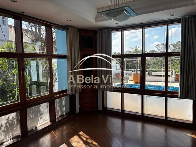 Sobrado com 536m² 4 quartos e 4 banheiros, à venda, no bairro Adalgisa em Osasco