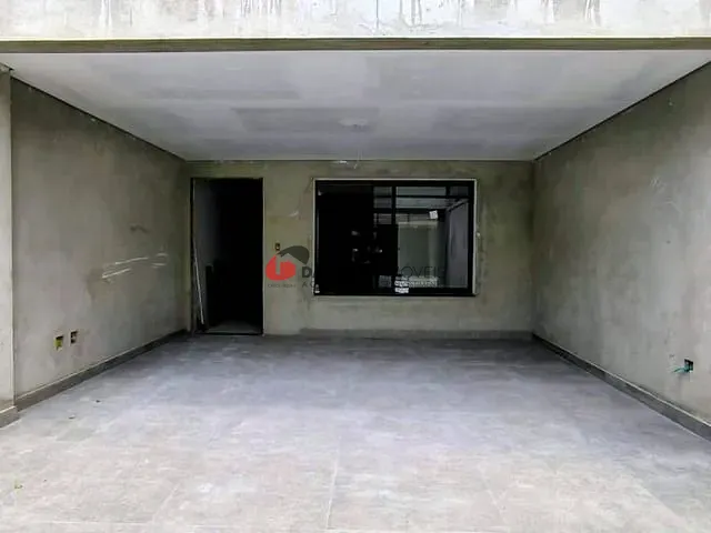 Sobrado 3 quartos e 3 banheiros, à venda, no bairro Olímpico em São Caetano do Sul