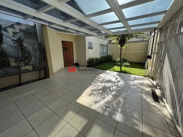 Sobrado 3 quartos e 4 banheiros, à venda, no bairro Cerâmica em São Caetano do Sul