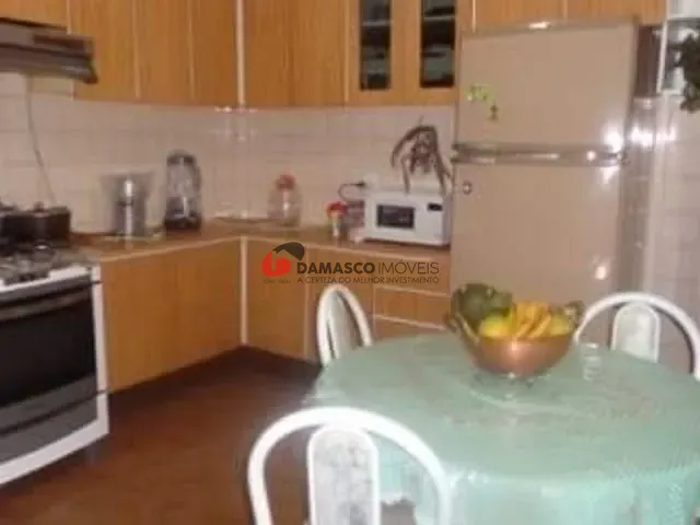 Sobrado com 924m² 3 quartos e 3 banheiros, para alugar, no bairro Santa Maria em São Caetano do Sul
