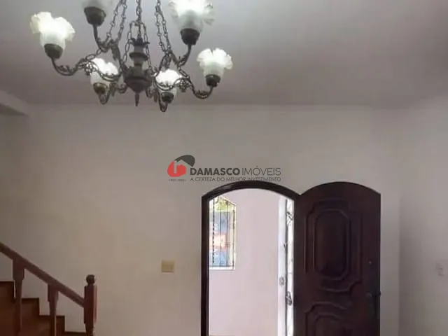 Sobrado 3 quartos e 2 banheiros, à venda, no bairro Cerâmica em São Caetano do Sul