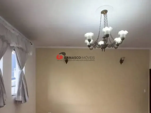 Sobrado 3 quartos e 2 banheiros, à venda, no bairro Cerâmica em São Caetano do Sul