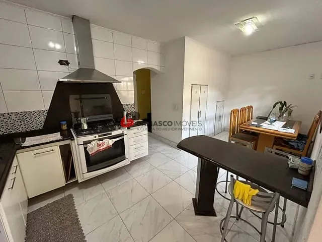 Sobrado com 276m² 3 quartos e 3 banheiros, à venda, no bairro Cerâmica em São Caetano do Sul