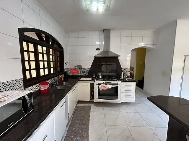 Sobrado com 276m² 3 quartos e 3 banheiros, à venda, no bairro Cerâmica em São Caetano do Sul